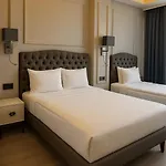 Airport & Private Trasportation Istanbul Airport-by Loft 3*
