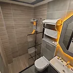 Hotel Airport & Private Trasportation Istanbul Airport-by Loft 3*