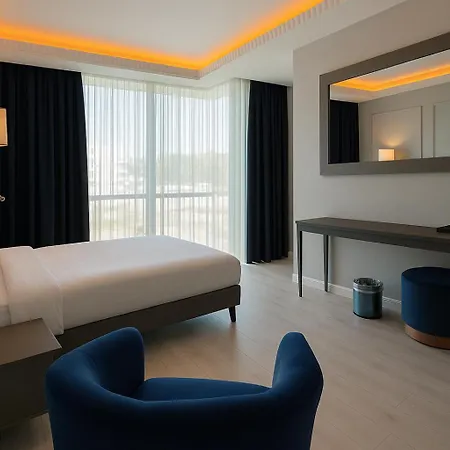 Airport & Private Trasportation Istanbul Airport-by Loft Отель Arnavutkoy